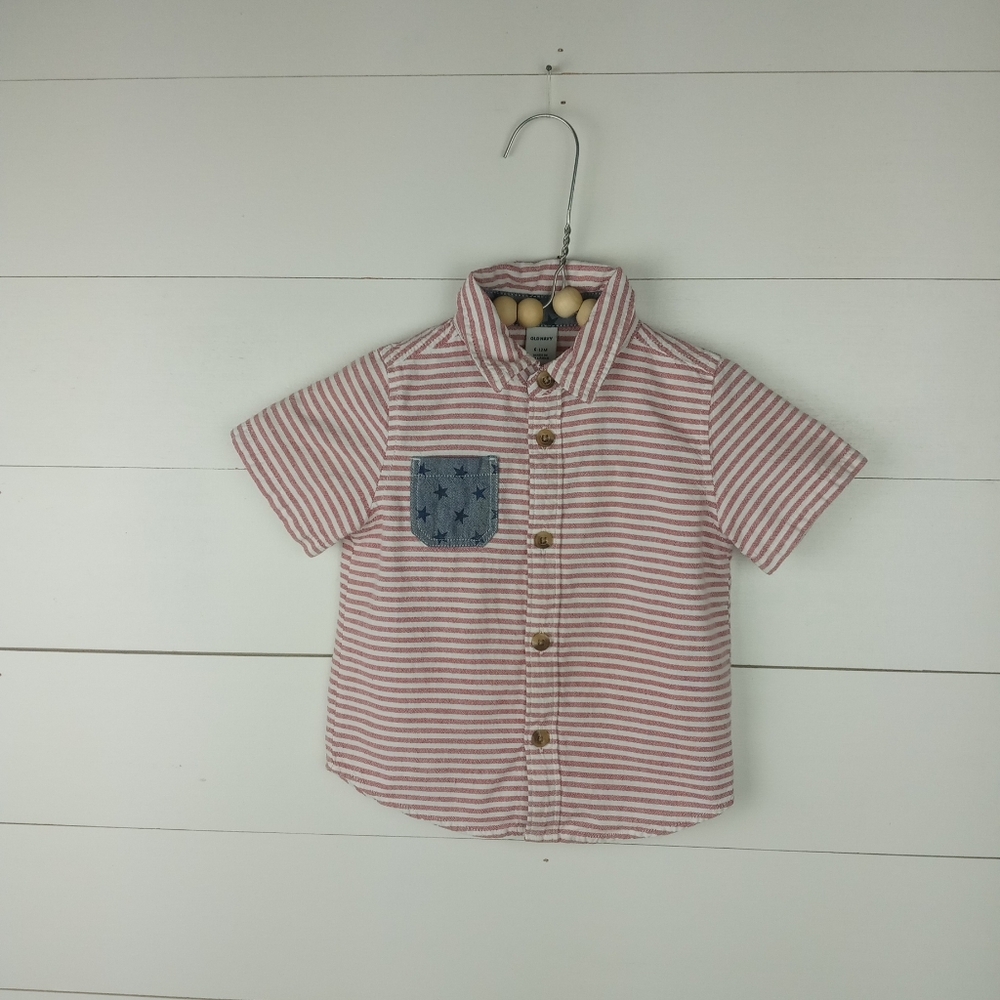 Old Navy boys size 6-12 mos red and white striped button down shirt chambray